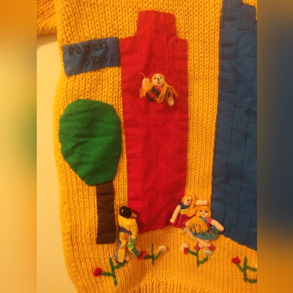 Raquel Collection Vintage Sweater Women Small Yellow Rodeo Drive 3D Patchwork - Picture 4 of 10